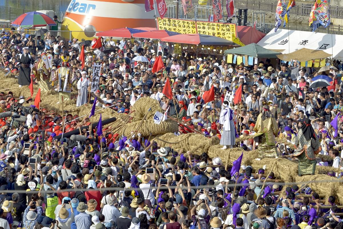 大綱曳のシーン