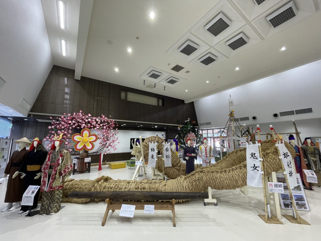 与那原大綱曳を一年中体感できる場所「与那原町立綱曳資料館」